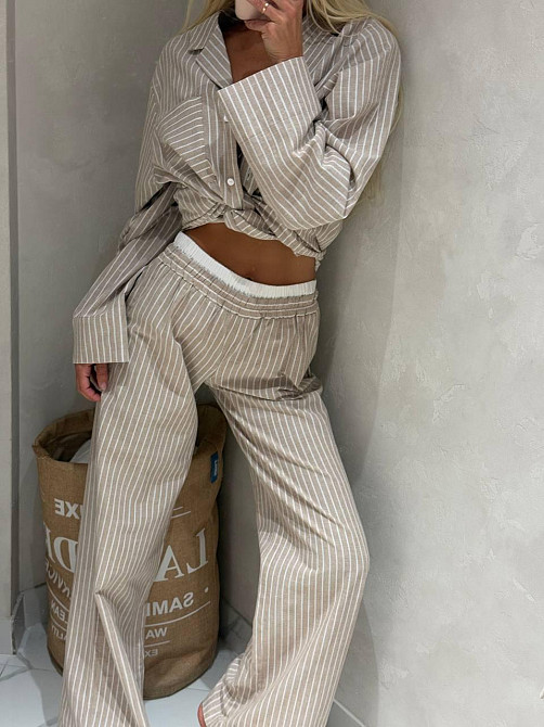 Жіноча смугаста піжама-двійка з льону Бежевий Одеса - фото 1