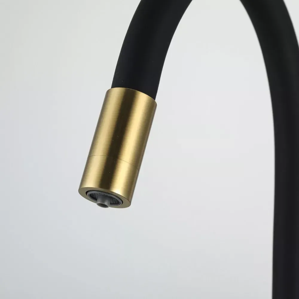 Смеситель для кухни под фильтр Frap F4396-3 с гибким изливом, золото/черный Киев - изображение 4