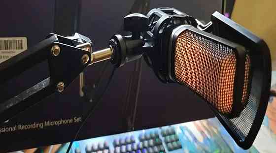 Супермікрофон з RGB-підсвіткою Zealsound спідній мікрофон із кріпленням Київ