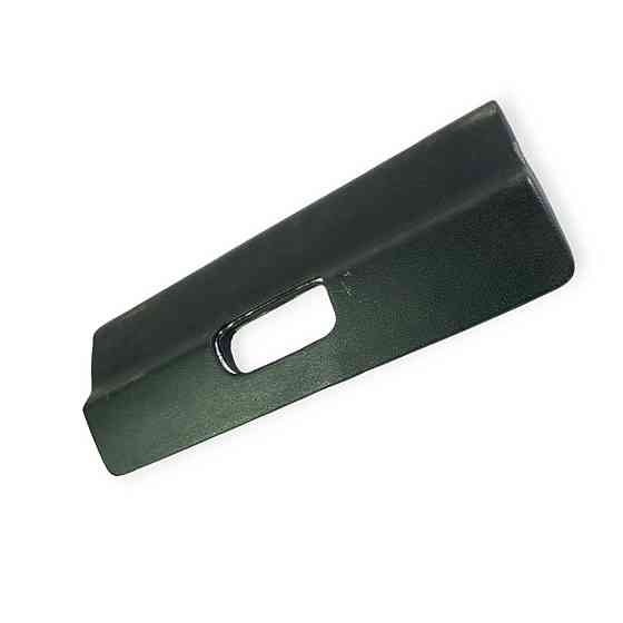 Крышка 21213 голая бардачка Мукачево