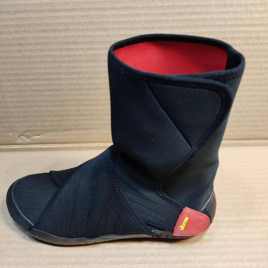 Черевики чорно-червоні Furoshiki Vibram середньої висоти, розмір 40-41 Київ - фото 5