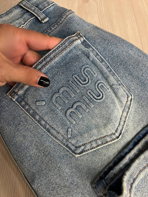 Джинси жіночі Sterling 9203-36 MOM банани напис на кишені великі розміри блакитні, блакитний, 33, 33, 89 см, 120 см Київ - фото 4