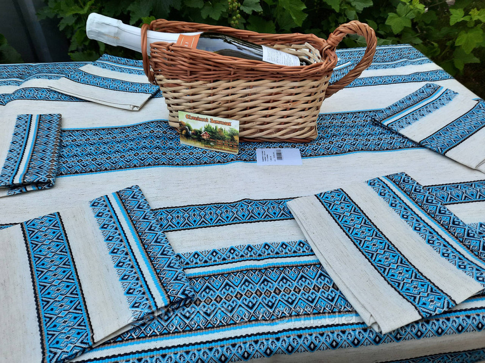 Скатерть вышитая в украинском стиле синяя Киев - изображение 5