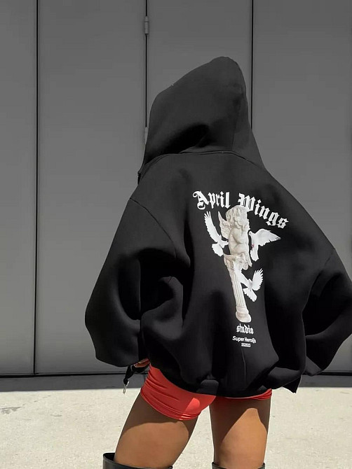 Жіноча утеплена оверсайз худі на блискавці з накатом тринитка на флісі Чорний Одеса - фото 1