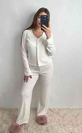 Жіночий трикотажний костюм на теплі дні Молочний M-L Харків