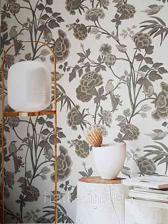 Шпалери флізелінові Decoprint екологічно чисті Daimon квіти листя гілки птиці бежеві, сірі на молочному Київ