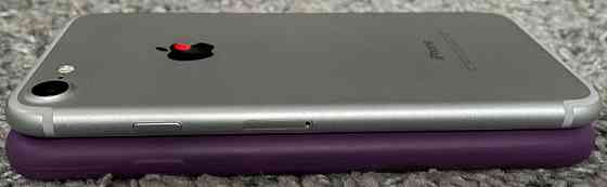 Айфон Apple iPhone 7 32Gb. Silver Neverlock Киев