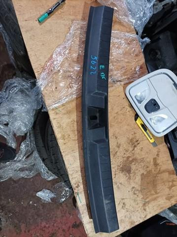 1BE73TRMAB Накладка багажника пластик JOURNEY 2.4 Коломия - фото 2