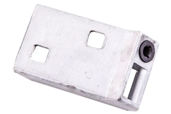 Планка замка багажника Славута з пластм. втулкою посил. під ориг. Вінниця