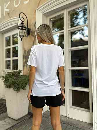 Летний женсикий костюм в спртивном стиле 