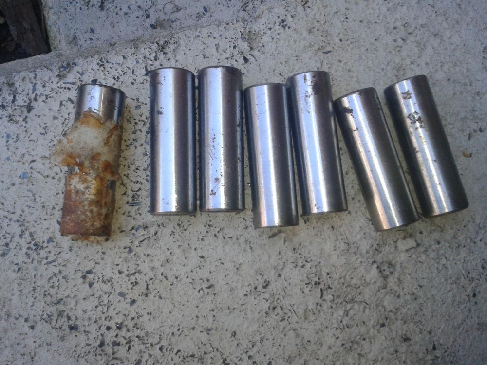 Палец поршневой ЗИЛ-157. 120-1004020-А Харьков - изображение 1