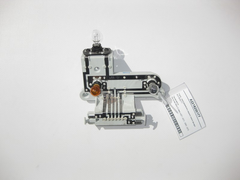 Mercedes-Benz  A2218200177 Плата - лампоутримувач заднього лівого ліхтаря S-Class W221 Одеса - фото 1