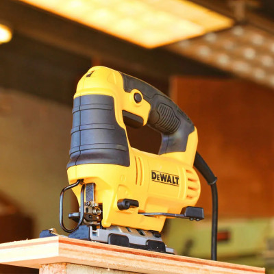 Електролобзик DeWALT 650 Вт, 500 - 3200 хід/хв, 2.4 кг (DWE349) Вінниця - фото 3