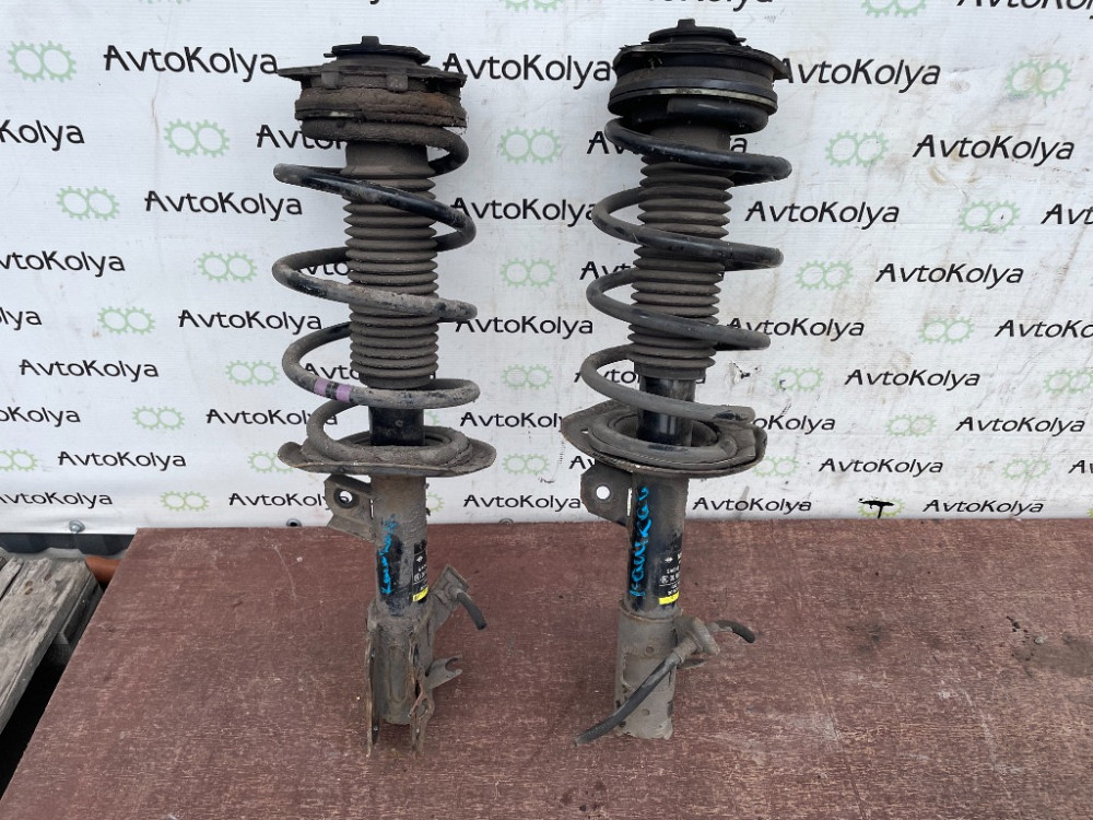 Амортизатор передній правий (стійка) Nissan Qashqai 2007-2013 (54302BR00B) Ковель - изображение 1