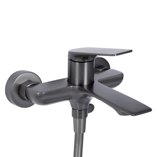 Змішувач для ванни з душовим гарнітуром Qtap Vlasta New QTVLA259GMB45643 Gunmetal Black PVD Харків - фото 3