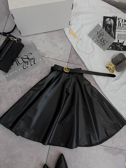 Женская базовая юбка солнце из эко-кожи Одесса - изображение 1