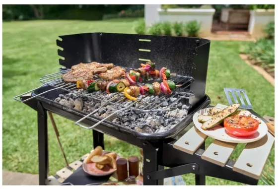 Вугільний гриль-барбекю на колесах Grill Meister GGW 84 C1 Луцьк