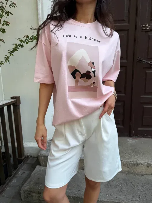 Базова оверсайз футболка з трендовими принтами Одеса - фото 15