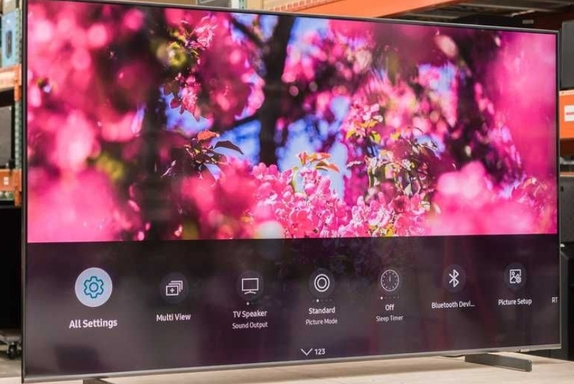 Телевизор Безрамный: 75