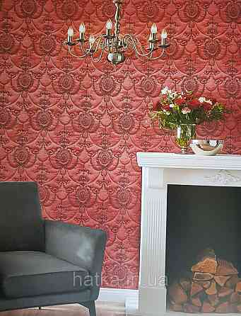 Шпалери вінілові на флізеліні Rasch TrianonXlll 0.53х10 класика структурні вензелю розетки срібло на бордовому Київ