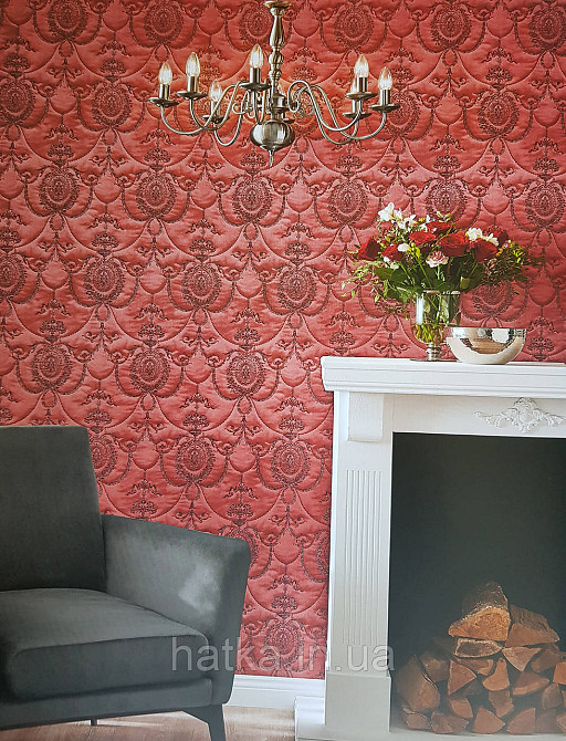 Шпалери вінілові на флізеліні Rasch TrianonXlll 0.53х10 класика структурні вензелю розетки срібло на бордовому Київ - фото 1