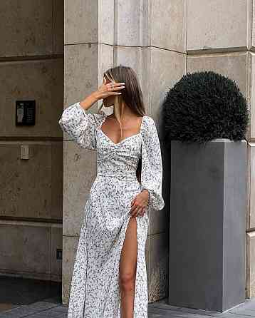 Женское романтичное обаяние с разрезом софт Одесса