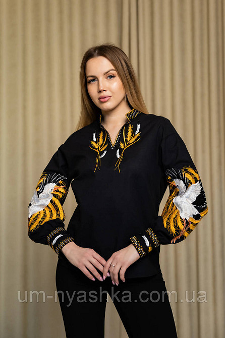 Жіноча вишиванка льон з колосками Окрилена Кривий Ріг - фото 1
