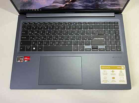Asus VivoBook 16