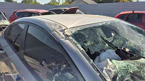 Hyundai Accent 2017–2021 Крыша (с дефектом) Киев