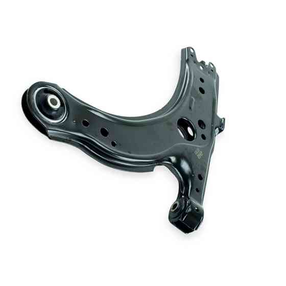 Важіль підвіски Шкода Octavia Tour без кульової (L, R) передньої Мукачево