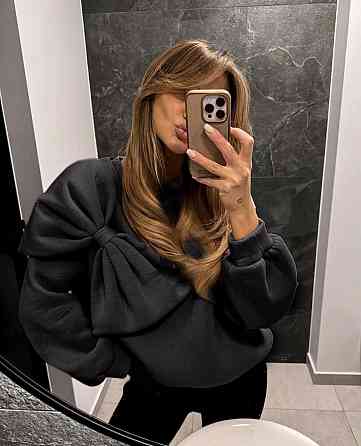 Жіночий стильний светр із декоративним бантом спереду трикотаж теплий тринитка Чорний, 42/46 Одеса