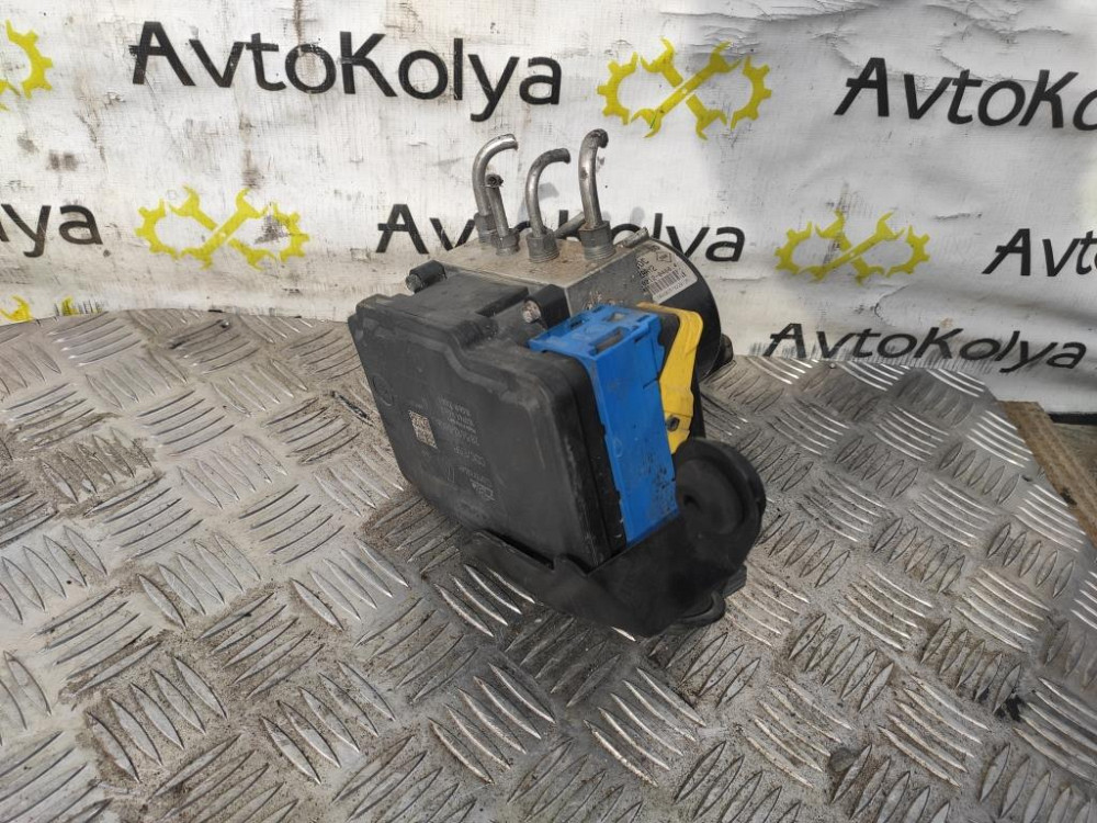 Блок ABS Renault Megane III 2008-2015 (476608102R) Ковель - фото 4