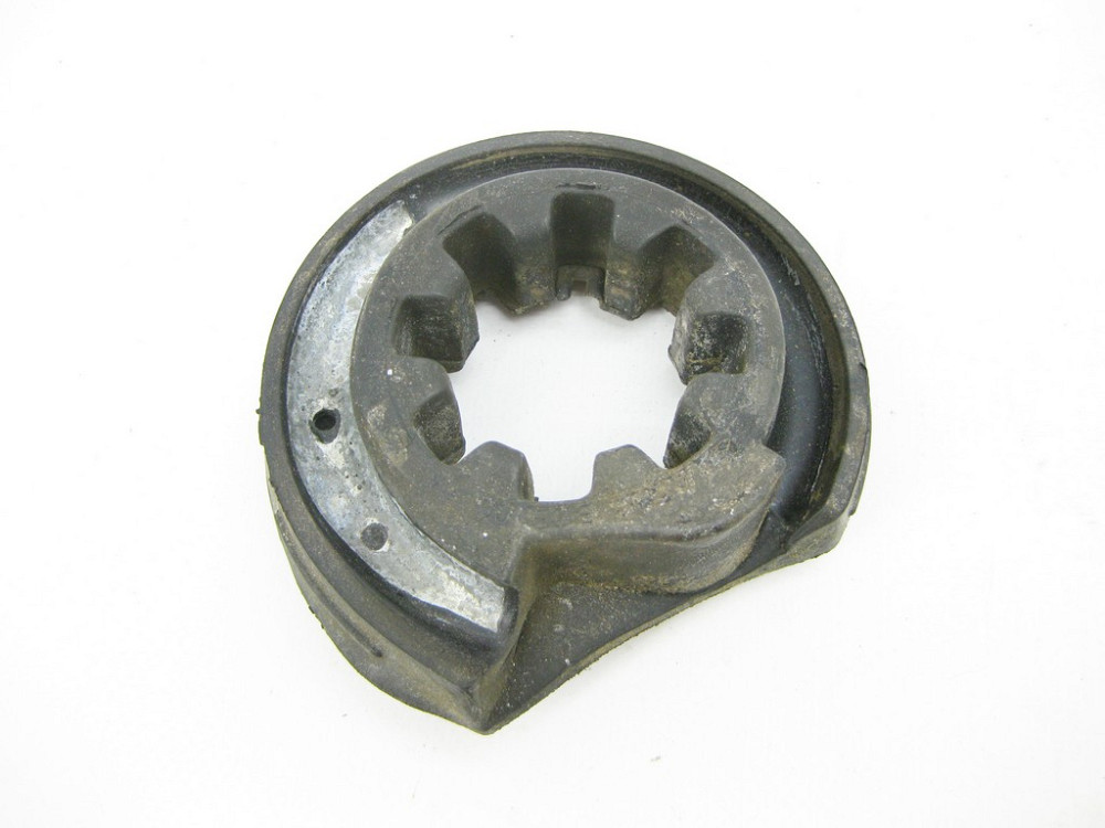 Mercedes-Benz  A2463250684 Гумова опора під задню пружину на важелі CLA Shooting Brake X117 CLA C117 GLA X156 B-class W242 Одесса - изображение 1