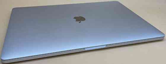 Macbook pro 16 2019 i9 32gb amd 5600 4tb памяти 85 циклов батарея. Киев