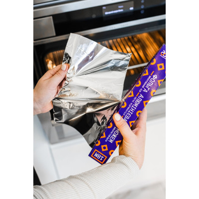 Фольга алюминиевая Добра Господарочка Коллекция Выбойка С ножом 18 м (4820086524094) Винница - изображение 3