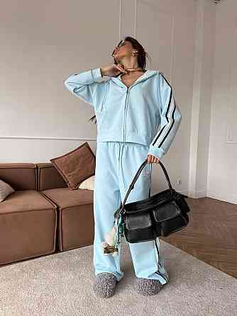Женский спортивный оверсайз костюм двойка: кофта и штаны с лампасами Одесса