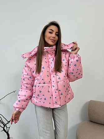 Женская куртка с капюшоном в цветочный принт плащевка на синтепоне Одесса