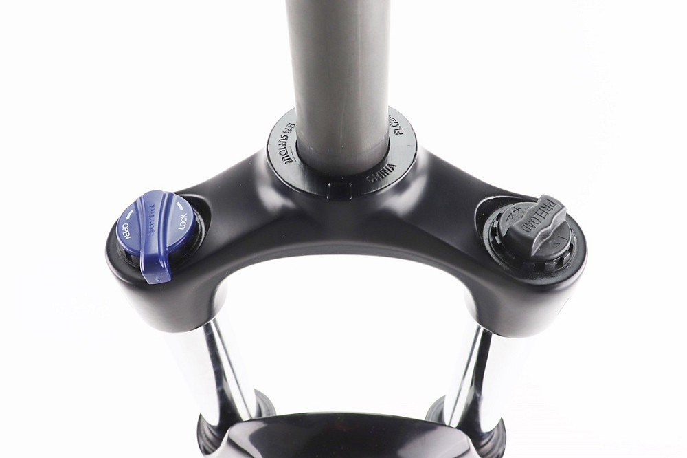 Вилка 27,5" амортизаційна, без різьби 1-1/8" (28,6мм), шток 255мм, з ходом 100мм, Disk-brake, пружинно-оливна, Lockout, алюмінієва, чорна SF Київ - фото 3