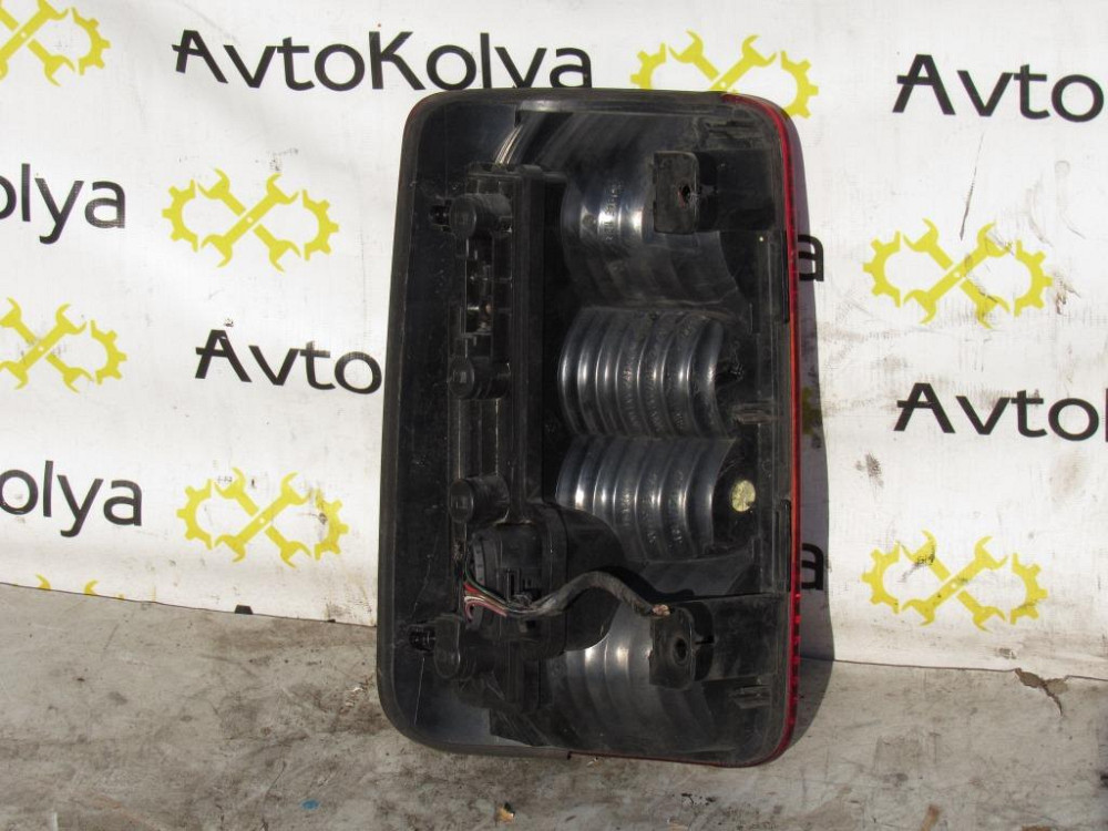 Ліхтар задній правий VW Caddy 2004-2010 (2K0945112A) Ковель - изображение 4
