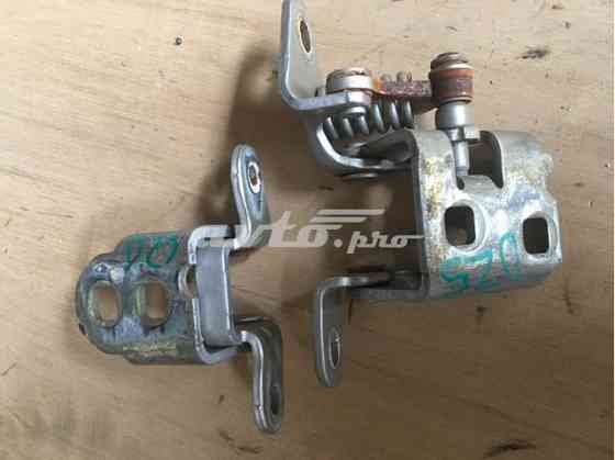 824013VA0A Петля двері верхня зад лев Jeep Compass 11-16 Коломыя