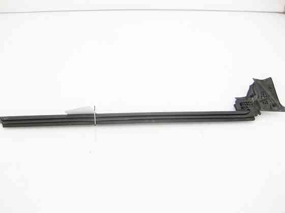 Mercedes-Benz  A1177250265 Ущільнювальна гумка під скло внутрішня передніх правих дверей CLA Shooting Brake X117 CLA C117 Одеса