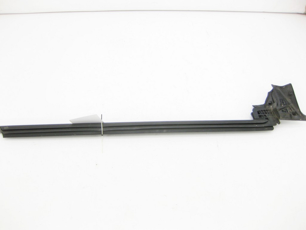 Mercedes-Benz  A1177250265 Ущільнювальна гумка під скло внутрішня передніх правих дверей CLA Shooting Brake X117 CLA C117 Одеса - фото 4