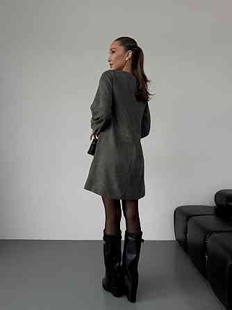 Женское базовое платье свободного кроя с объемными рукавчиками микровельвет Одесса