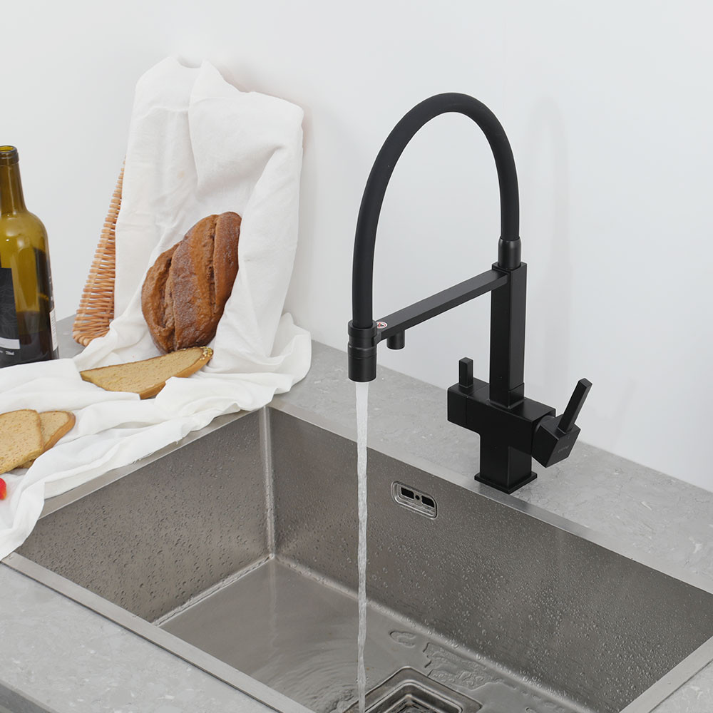 Смеситель для кухни с подключением к фильтру GAPPO G4395-56 с гибким изливом, черный Киев - изображение 3