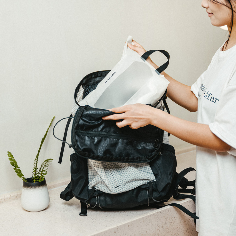 Водонепроникна косметичка Naturehike CNK2450XB021 Far Mountain, чорна Киев - изображение 4