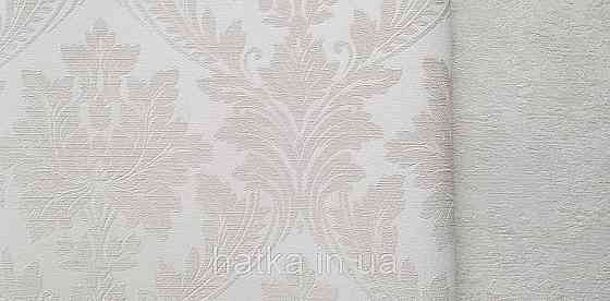 Шпалери вінілові на флізеліні Grandeco Time метрові структурні вензелю завитки бежеві на білому Київ