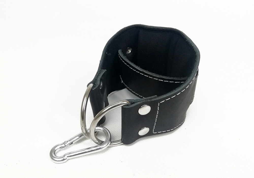 EasyFit Манжета EasyFit F9 чорна для тяги на тренажері (шкіра) Київ - фото 1