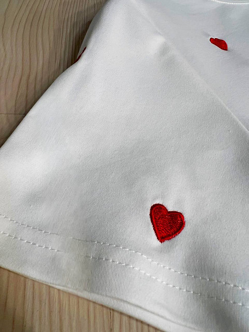 Футболка женская A-N 27008 базовая с вышивкой сердца, белый, one size Киев - изображение 6