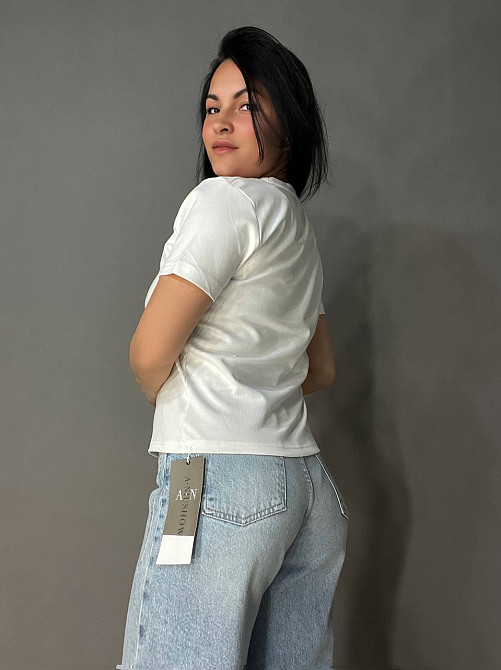 Футболка женская A-N 26048 базовая средняя длина классическая вышивка омега, белый, one size Киев - изображение 6