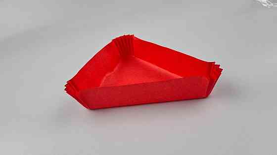 Тартолітка для кексів Тр130 трикутна червона H30 (100 шт.) (1 уп.) Харків